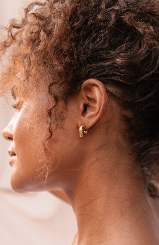 Zuri Huggie Hoop Earring