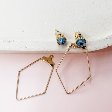 The Geometric Stud Earrings loop